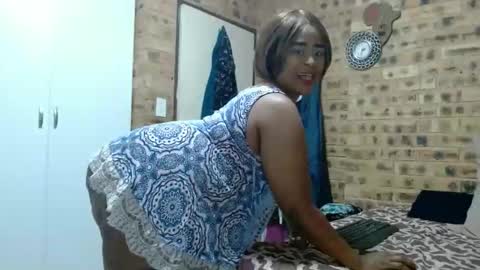 bootytwerkxxx online show from February 24, 12:32 am