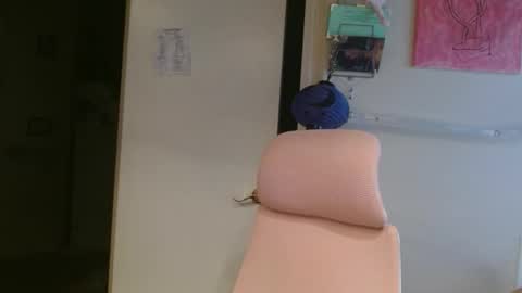 i am a naughty jedi knight online show from April 14, 2:39 pm