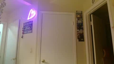 i am a naughty jedi knight online show from July 2, 7:14 am