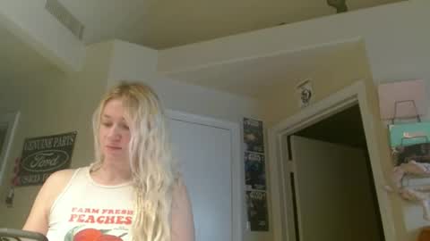 i am a naughty jedi knight online show from June 21, 1:15 pm