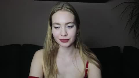 brandaany online show from December 18, 3:58 am