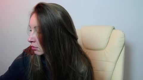 Brandy Gem online show from April 23, 11:06 am