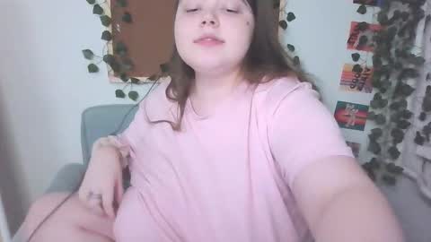 Emma online show from October 21, 6:34 pm