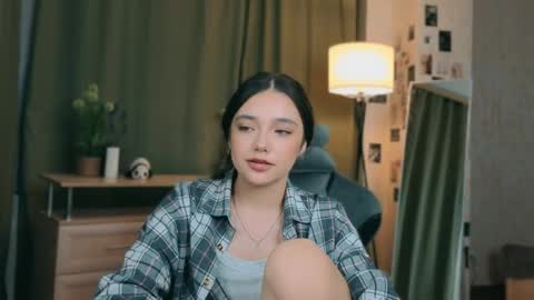 Rachel online show from April 24, 8:00 pm