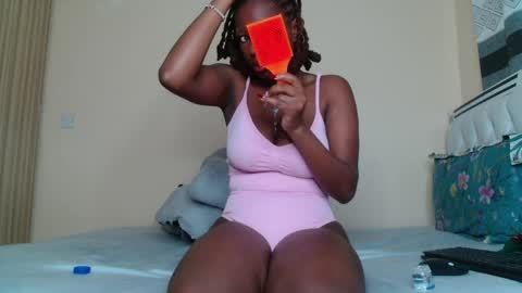 bree_beauty online show from April 21, 4:41 am