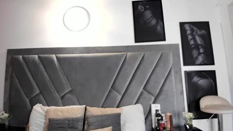 Brenda online show from March 24, 9:42 pm