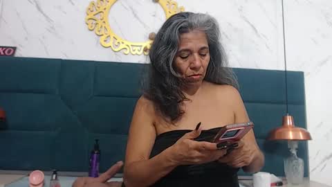 BRENDA VELASQUEZ online show from November 22, 10:12 pm