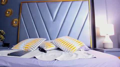 Brenda Time Schedule 0600 - 1400 GMT-5 online show from September 17, 10:46 am