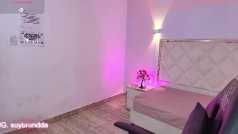 BRENDDA  online show from February 13, 3:19 am