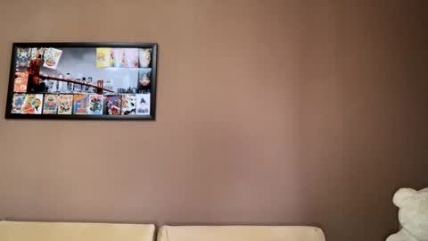 Mia   online show from November 25, 6:04 am