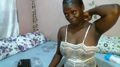 Snapshot of brennabaibe chatting on January 28, 6:05 am Brenda xxx online show from January 28, 6:05 am