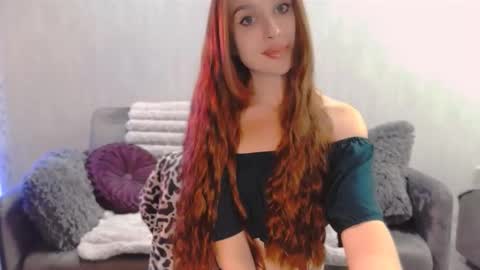 bri_fox online show from November 20, 9:49 pm