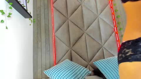 B R I A  online show from April 21, 2:48 am