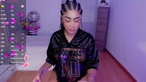 Snapshot of briana_walker chatting on September 12, 9:18 am briana online show from September 12, 9:18 am