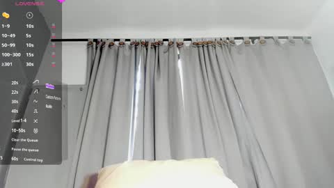 Snapshot of brianna_w10 chatting on October 10, 4:01 pm Brianna online show from October 10, 4:01 pm