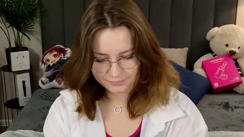 briarwynn online show from February 3, 6:22 am