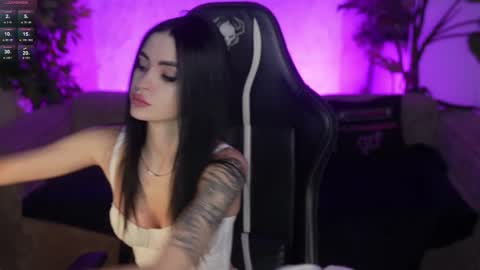 Diamonds Girls online show from March 9, 8:28 am