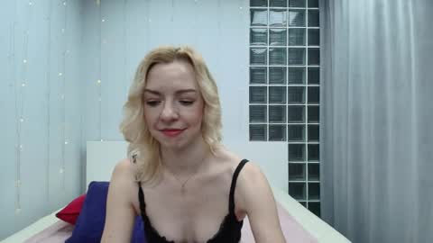 Heather online show from April 21, 12:36 am