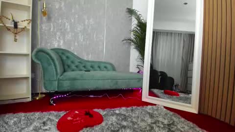 BrigitteRouge online show from March 8, 2:04 am