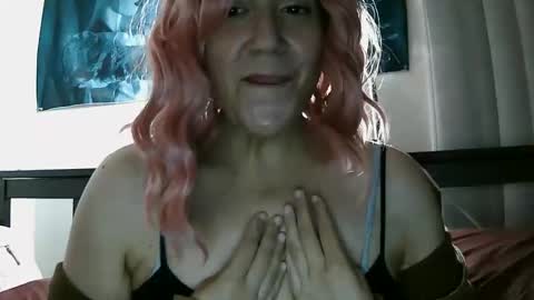 Brina Moon online show from April 2, 5:16 am