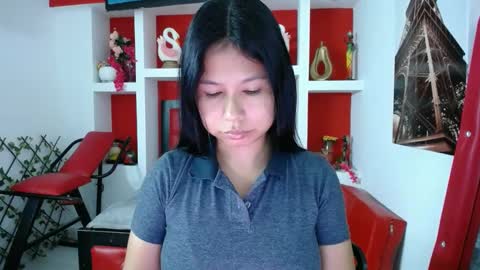 Snapshot of britanyx1 chatting on September 23, 12:47 pm britanyx1 online show from September 23, 12:47 pm