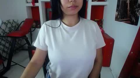 Snapshot of britanyx1 chatting on September 18, 12:15 pm britanyx1 online show from September 18, 12:15 pm