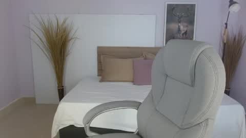 brithney_rose online show from April 22, 12:35 pm