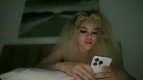 brithneysquirt online show from October 23, 8:53 am