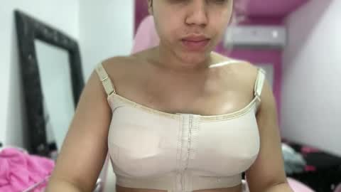 brithneysquirt online show from November 8, 11:54 pm