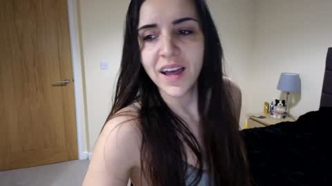 Laura online show from January 29, 10:32 pm