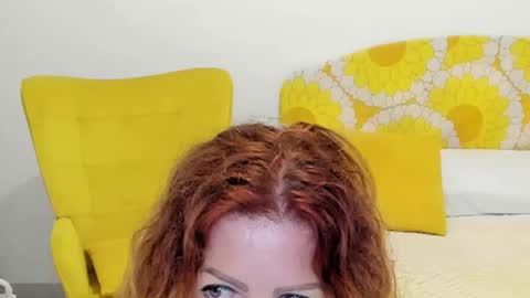 Snapshot of britishmilfpenelope chatting on October 11, 4:28 am Penelope online show from October 11, 4:28 am