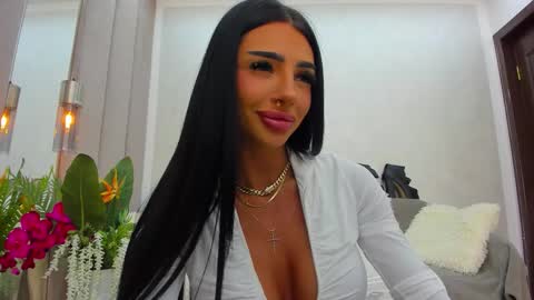 britney_charm online show from March 25, 7:44 am