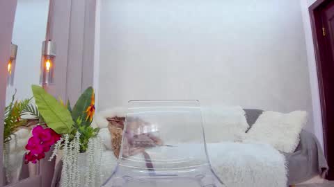 britney_charm online show from February 27, 8:25 am