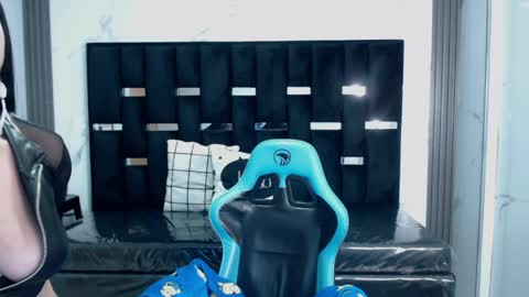 Britney  online show from April 7, 2:46 am