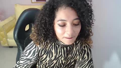 BRITANY online show from May 7, 9:29 pm