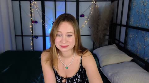 Snapshot of brooke_evans_ chatting on January 5, 11:12 pm Brooke online show from January 5, 11:12 pm