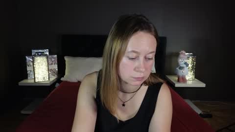Snapshot of brooke_evans_ chatting on December 25, 8:50 pm Brooke online show from December 25, 8:50 pm