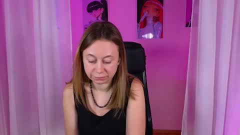 Snapshot of brooke_evans_ chatting on February 18, 8:47 pm Brooke online show from February 18, 8:47 pm