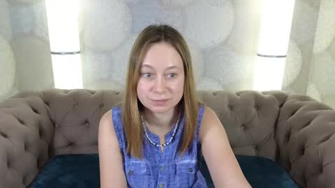 Snapshot of brooke_evans_ chatting on February 21, 9:00 pm Brooke online show from February 21, 9:00 pm