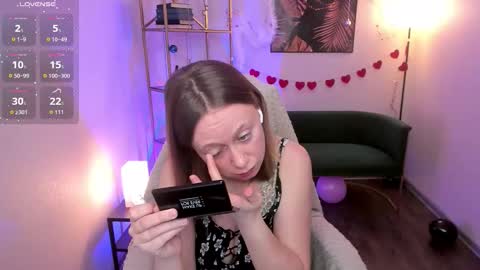 Lady Brooke online show from February 26, 9:03 pm