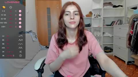 broosnica1 online show from May 6, 8:51 am