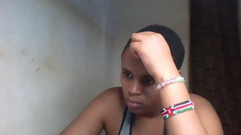 brown_lv online show from January 19, 7:36 am