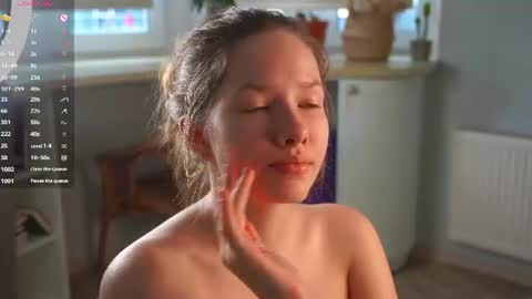 Tess online show from July 20, 10:39 am
