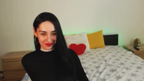 Snapshot of brunettgirl_ chatting on February 9, 5:11 pm Ellis online show from February 9, 5:11 pm