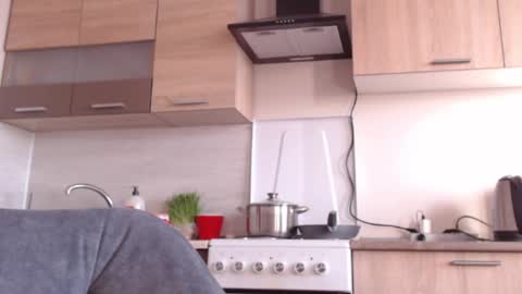 Snapshot of brunettgirl_ chatting on January 30, 6:46 am Ellis online show from January 30, 6:46 am