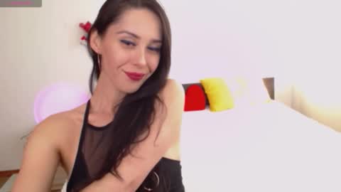 Snapshot of brunettgirl_ chatting on October 4, 6:19 am Ellis online show from October 4, 6:19 am
