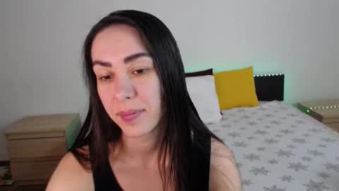Snapshot of brunettgirl_ chatting on December 30, 6:53 am Ellis online show from December 30, 6:53 am