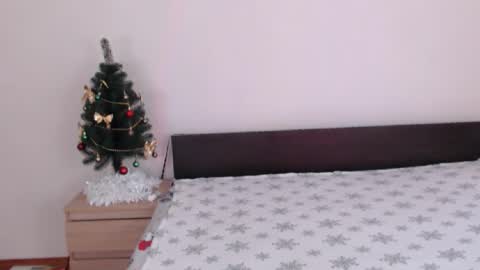 Ellis online show from December 23, 8:29 am