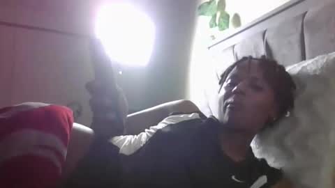  everyday  online show from April 19, 2:17 pm