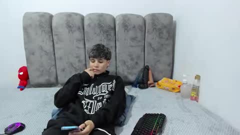 Bruno Cruz online show from May 12, 2:09 am